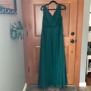 Beautiful Hunter Green long formal dress